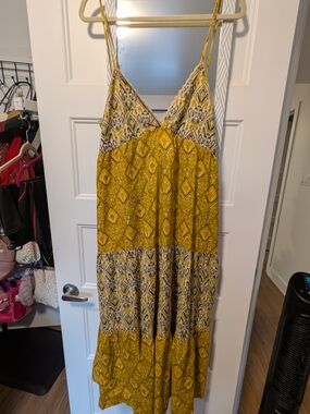 Boho Coachella Festival Zara Yellow And Green Printed Tiered Summer Maxi Dress